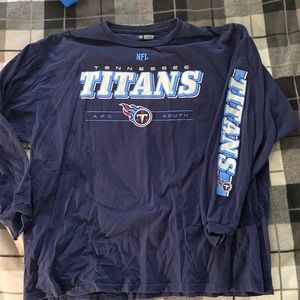 Vintage Titans love sleeve T